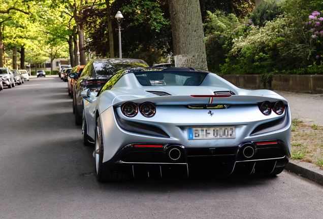 Ferrari F8 Spider