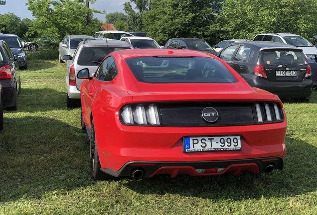 Ford Mustang GT 2015