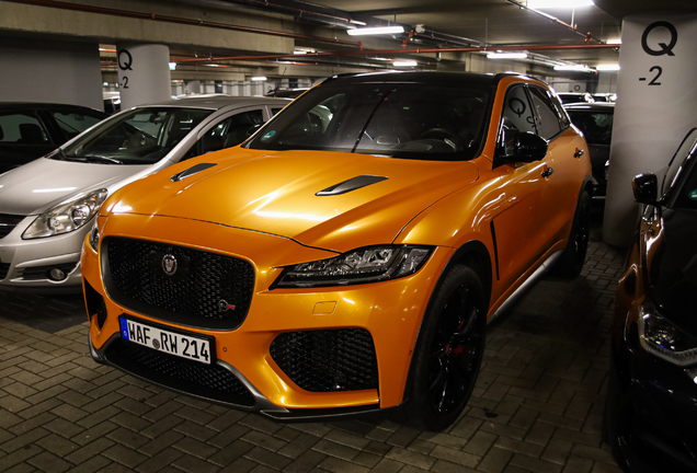 Jaguar F-PACE SVR