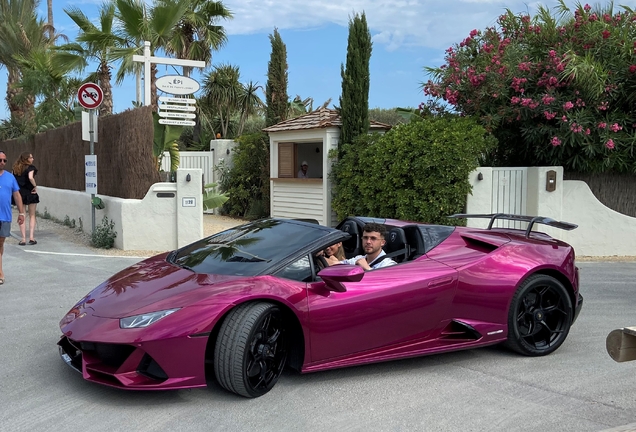 Lamborghini Huracán LP640-4 EVO Spyder