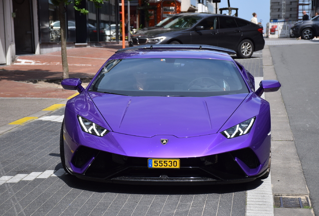 Lamborghini Huracán LP640-4 Performante