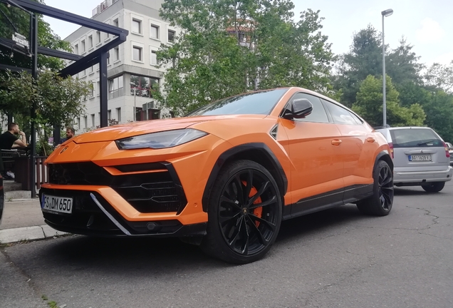 Lamborghini Urus