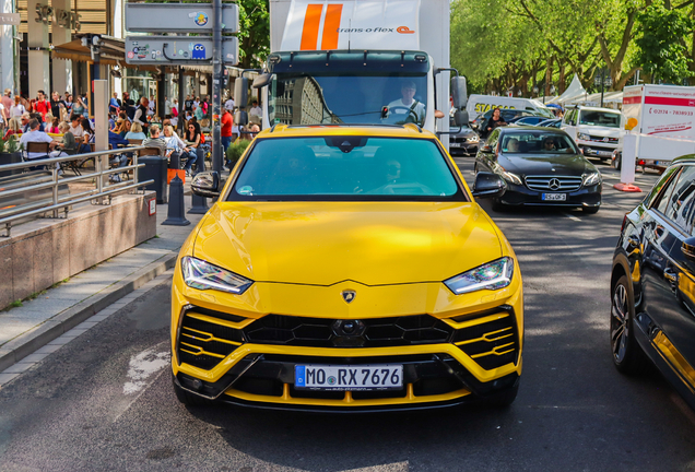 Lamborghini Urus