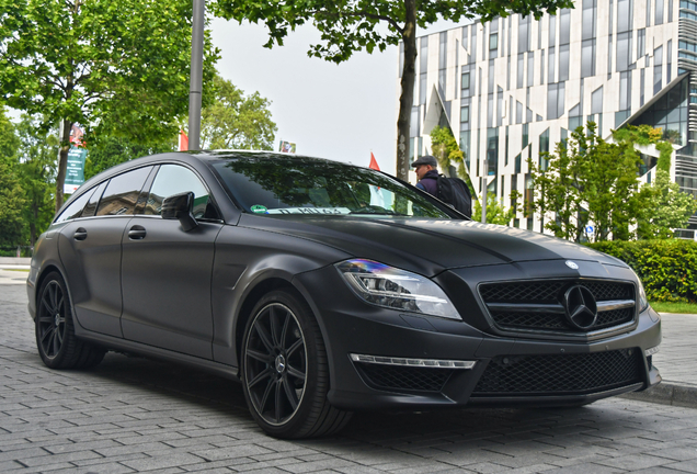 Mercedes-Benz CLS 63 AMG X218 Shooting Brake