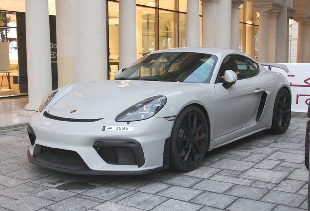 Porsche 718 Cayman GT4