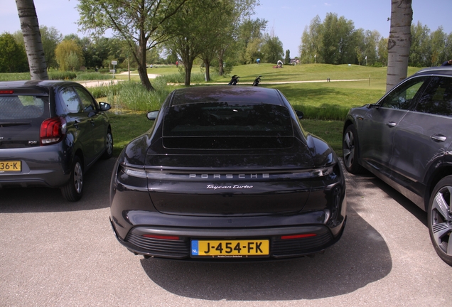 Porsche Taycan Turbo