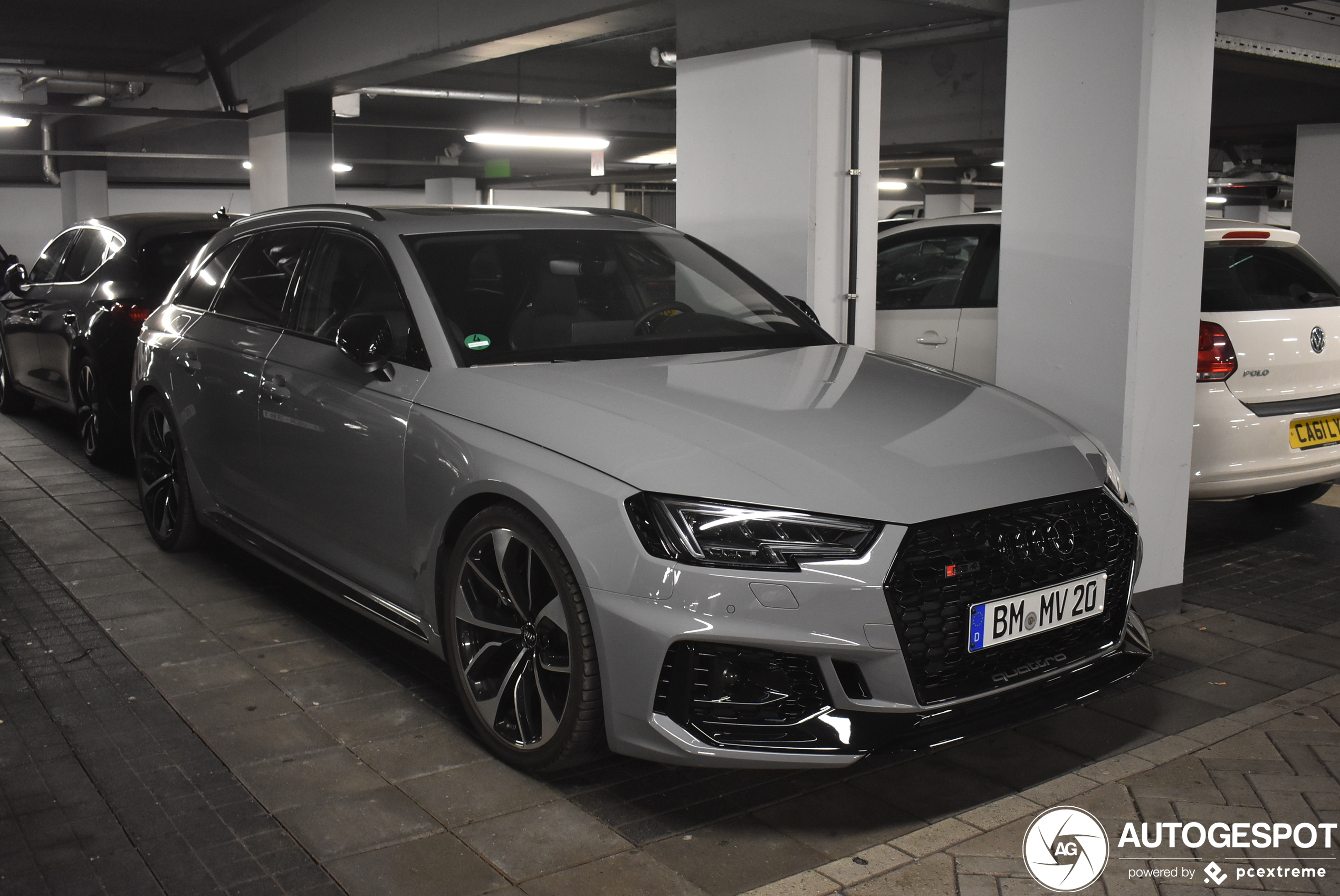 Audi RS4 Avant B9