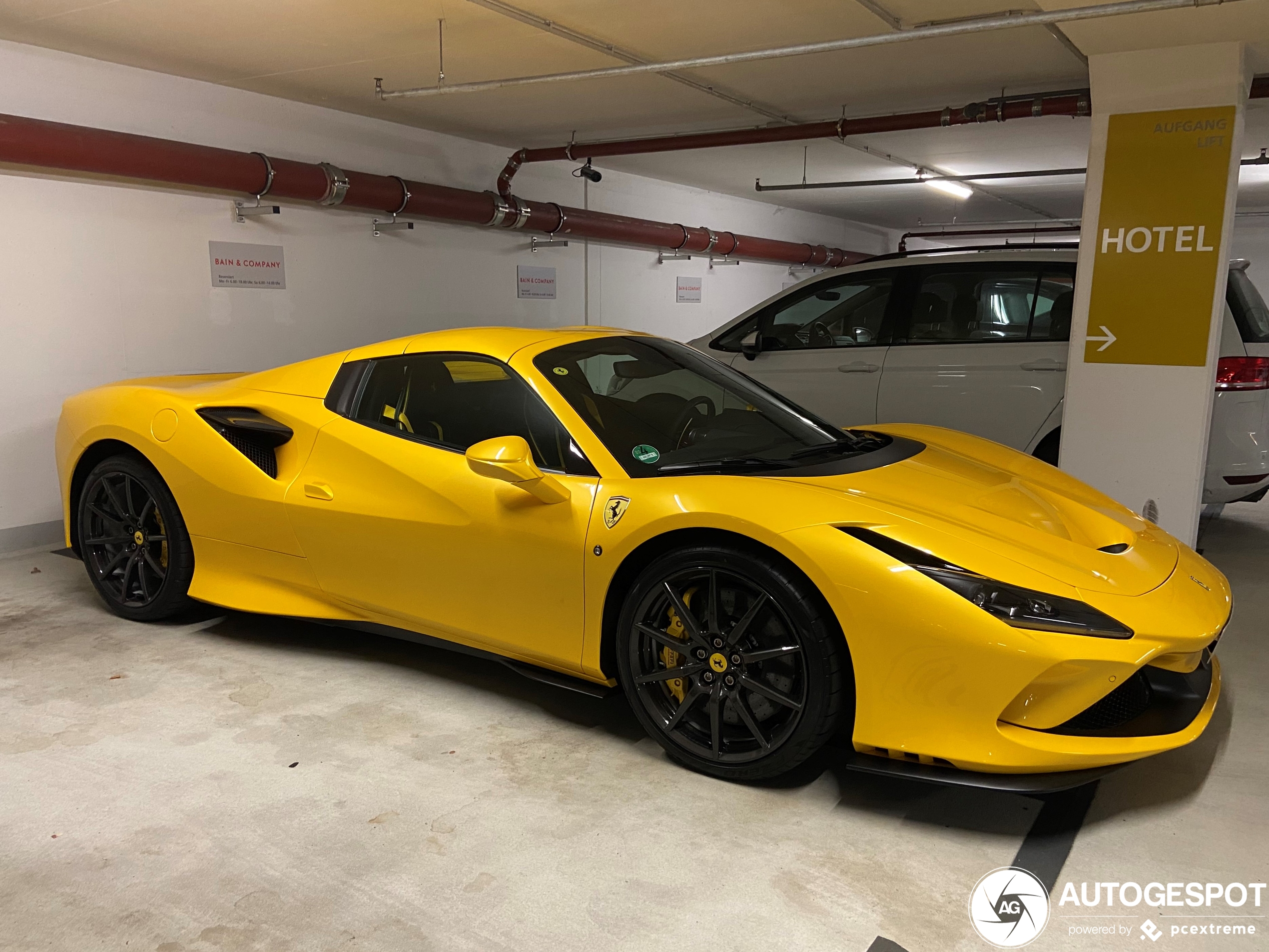 Ferrari F8 Spider