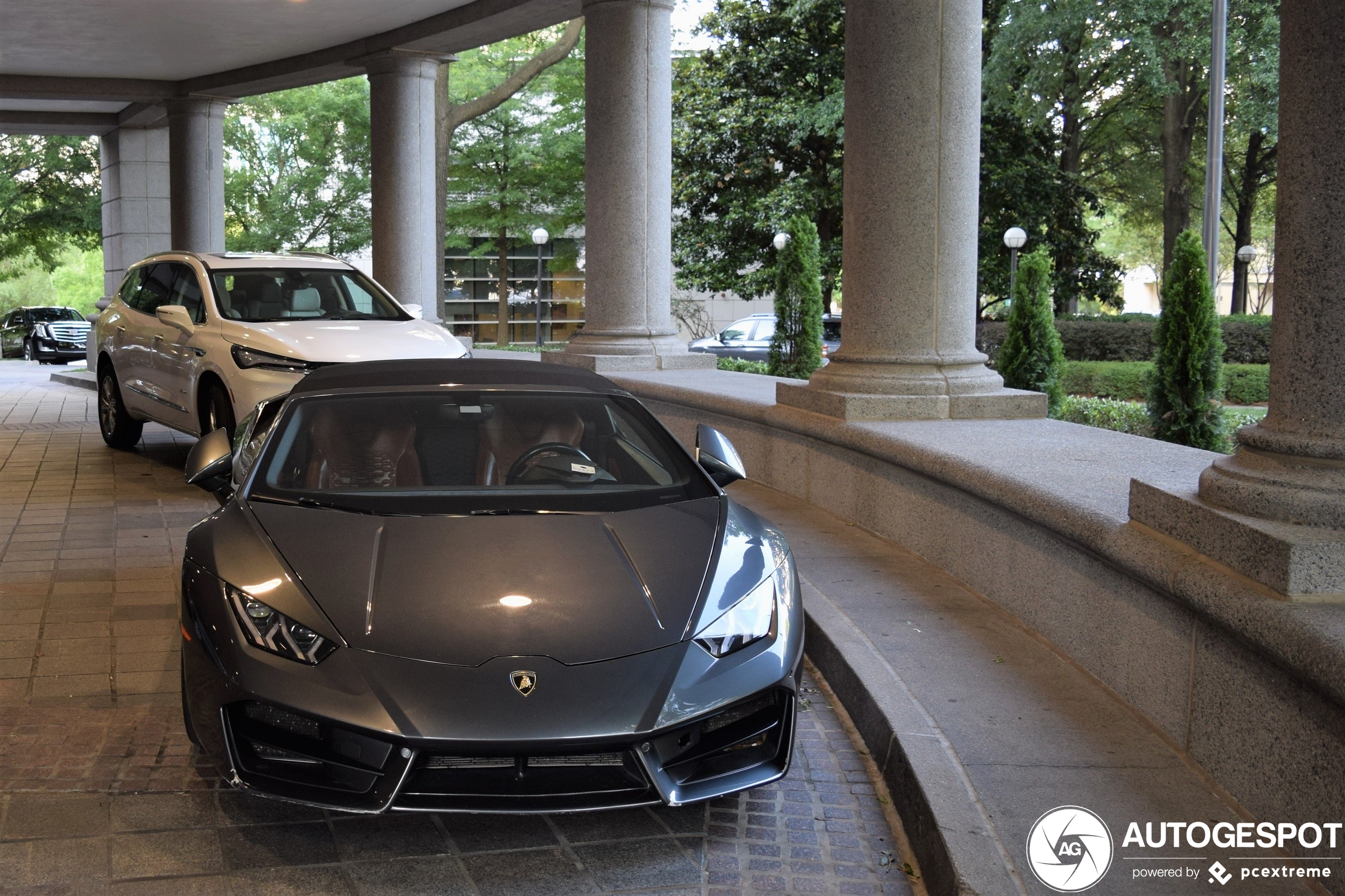 Lamborghini Huracán LP580-2 Spyder