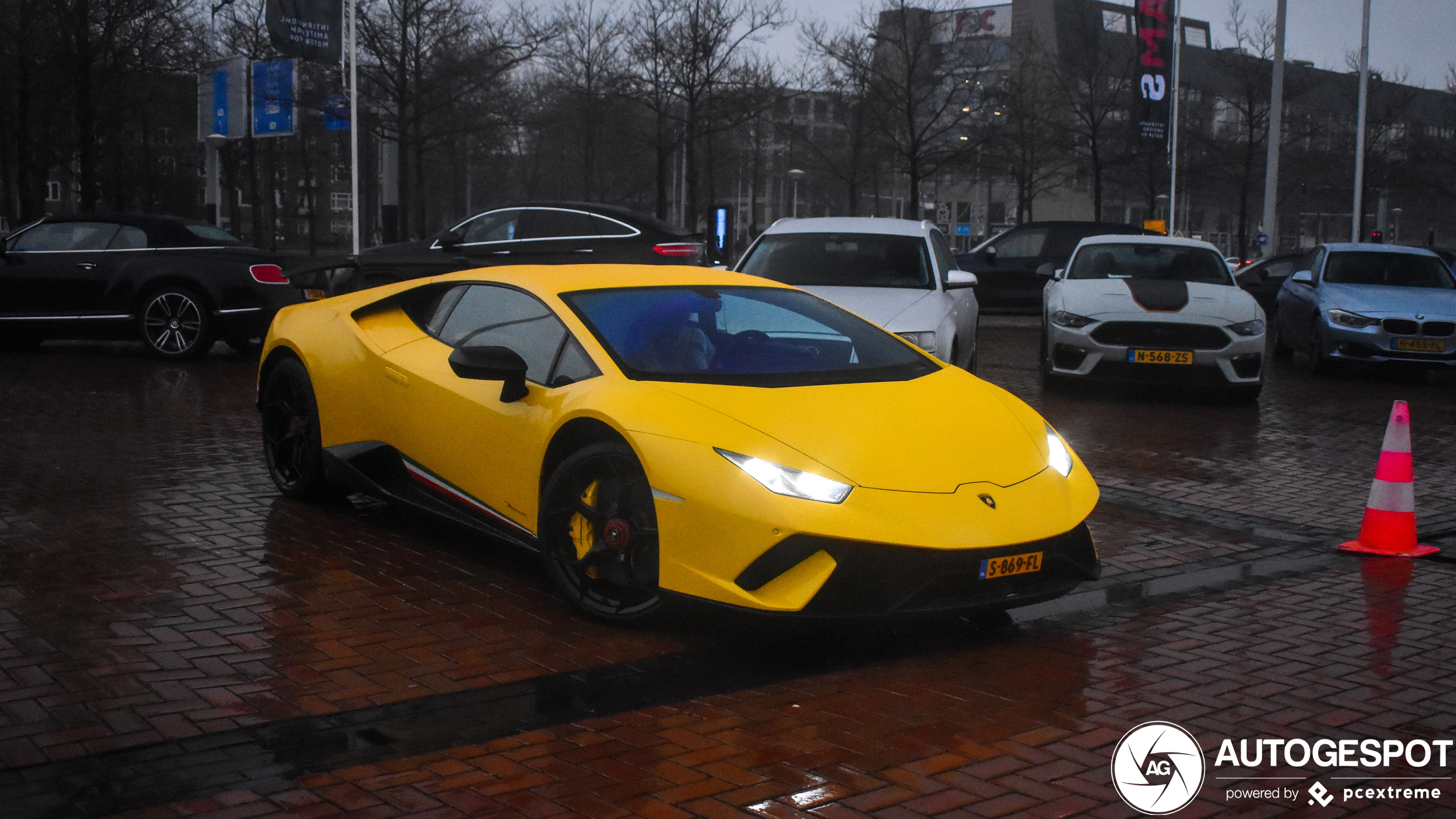 Lamborghini Huracán LP640-4 Performante