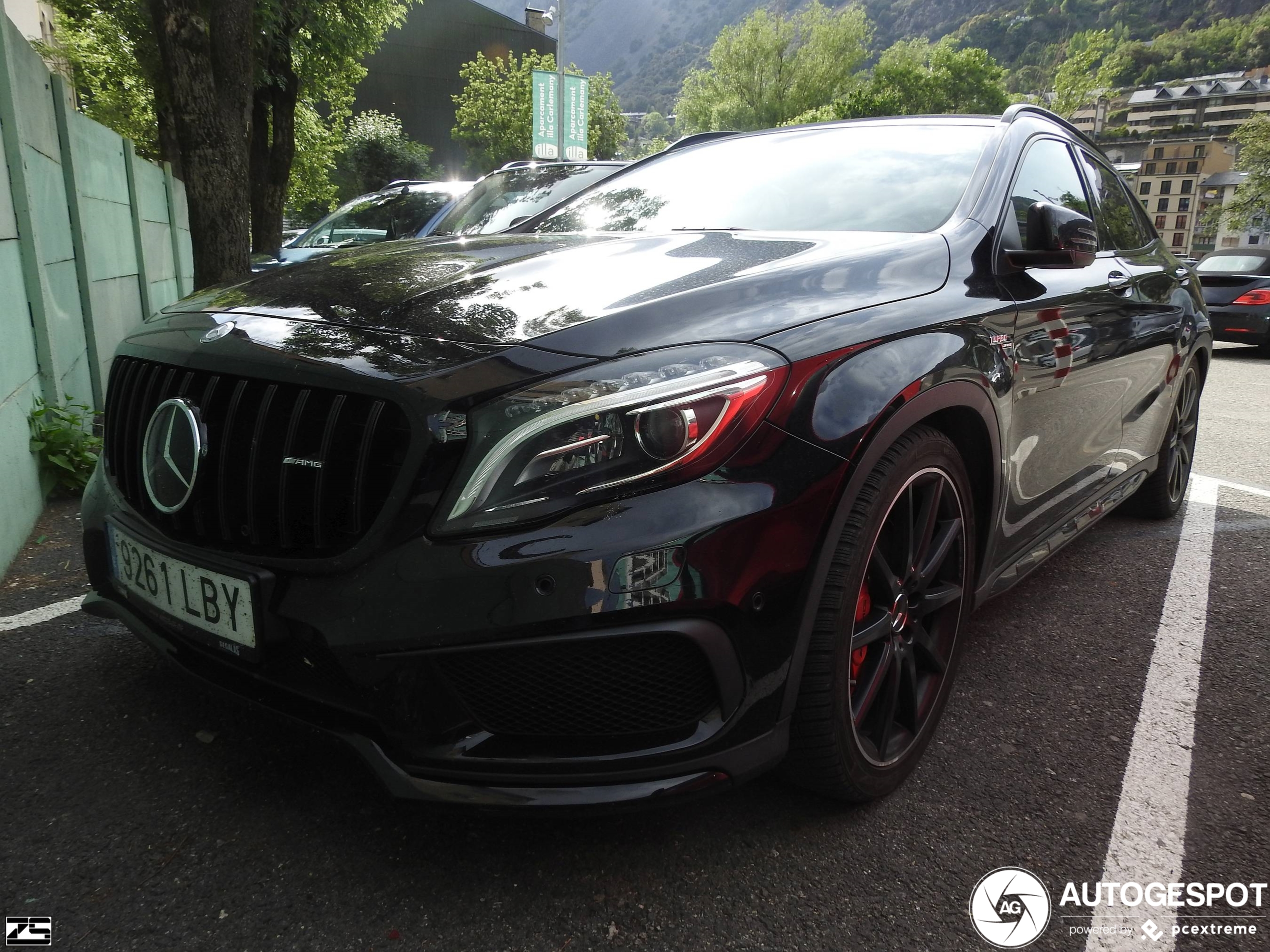 Mercedes-AMG GLA 45 X156