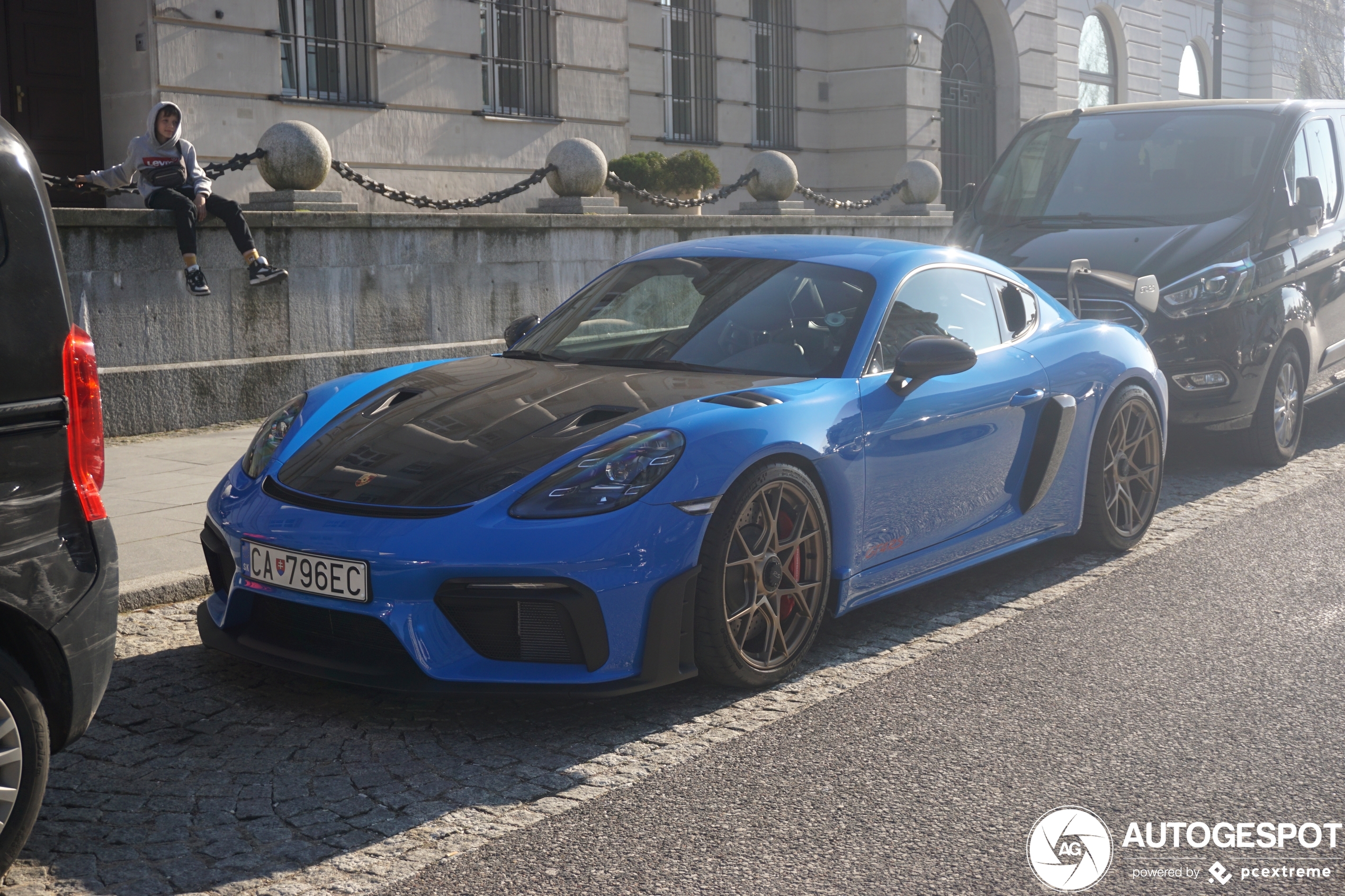 Porsche 718 Cayman GT4 RS Weissach Package