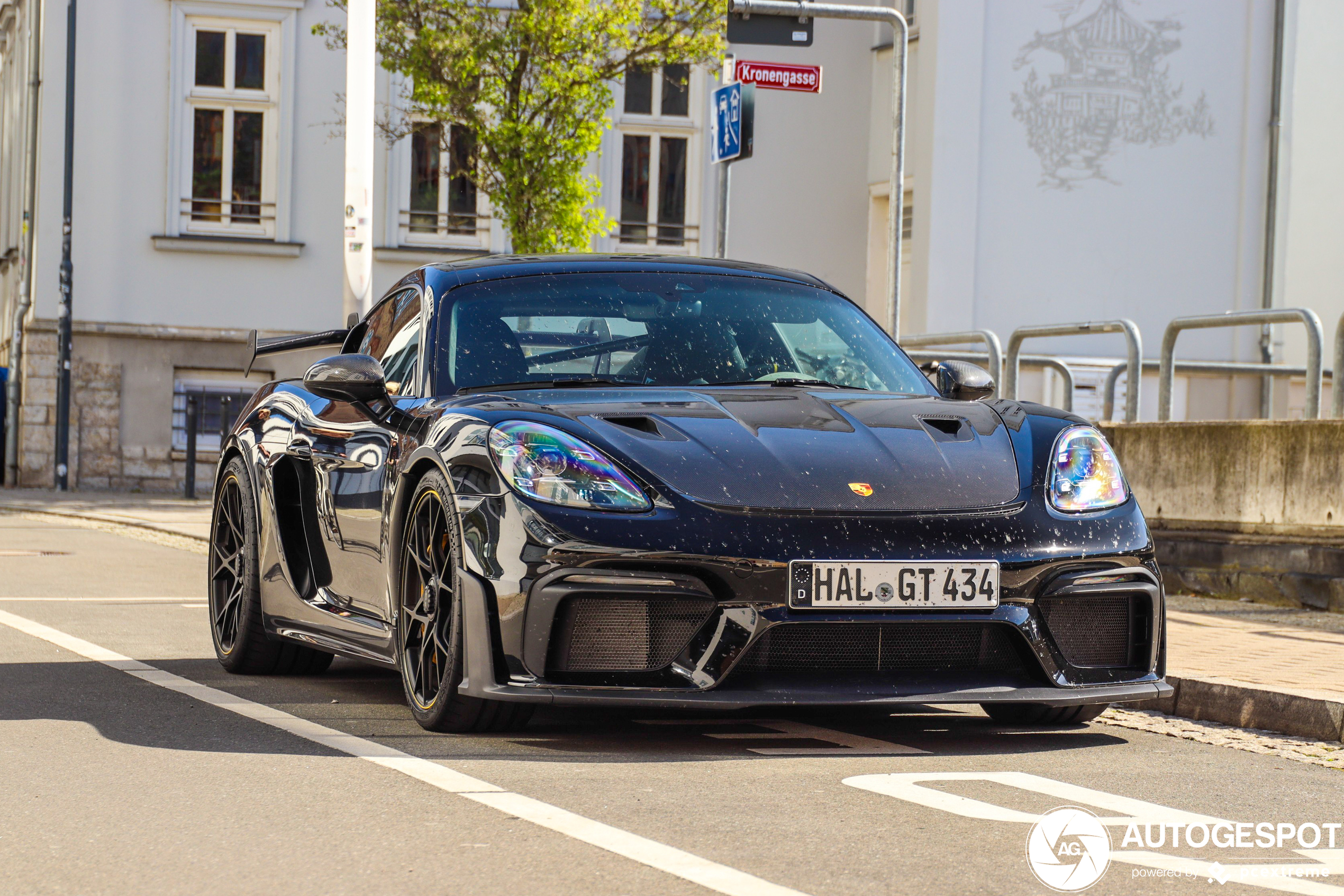 Porsche 718 Cayman GT4 RS Weissach Package