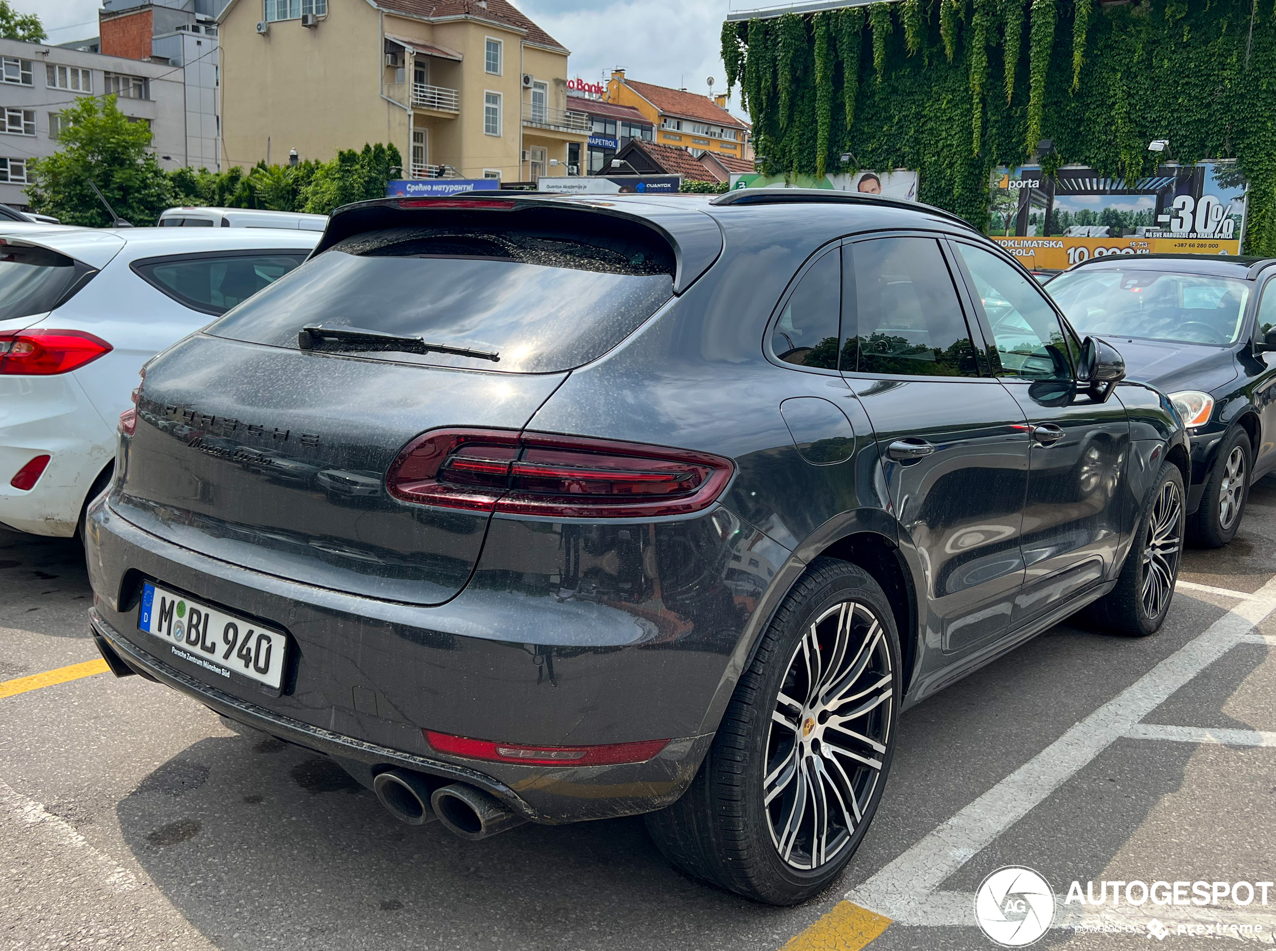 Porsche 95B Macan Turbo