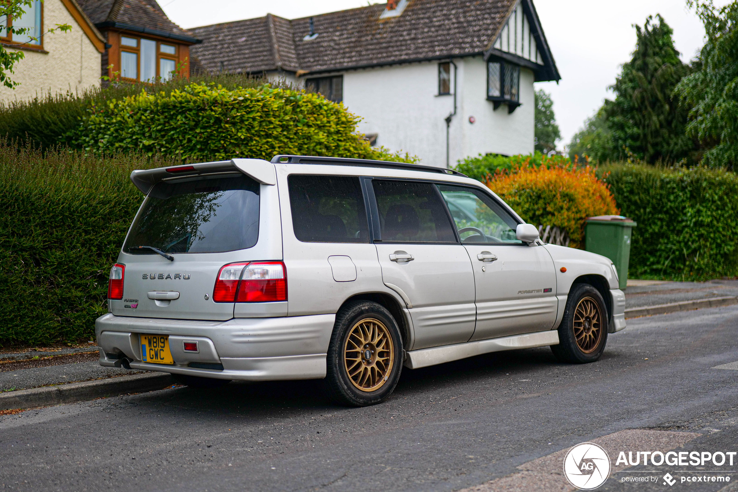 Subaru Forester SF5 S/tb STI