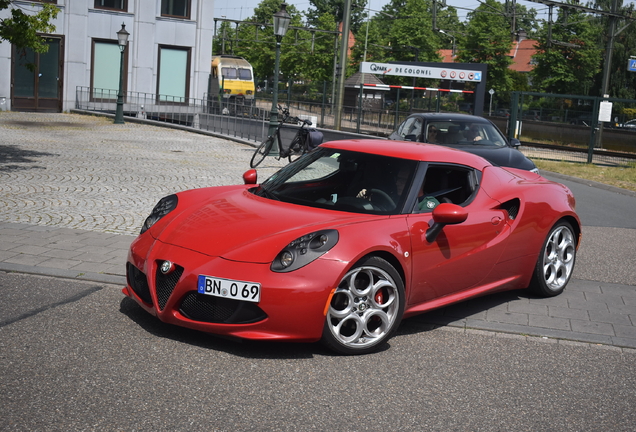 Alfa Romeo 4C Coupé