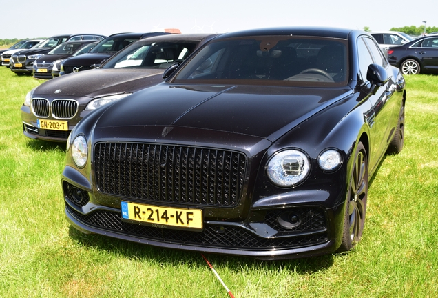 Bentley Flying Spur V8 2021