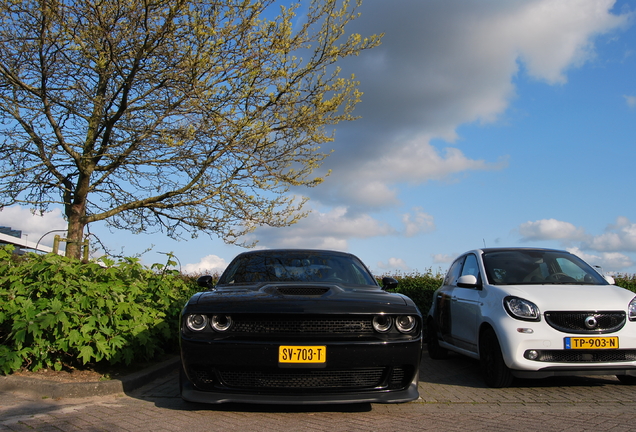 Dodge Challenger SRT Hellcat