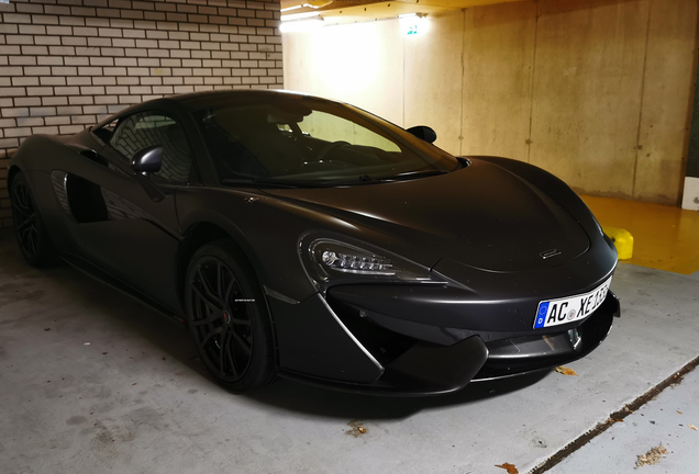 McLaren 570S