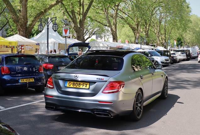 Mercedes-AMG E 63 S W213