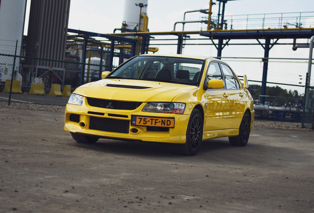 Mitsubishi Lancer Evolution IX