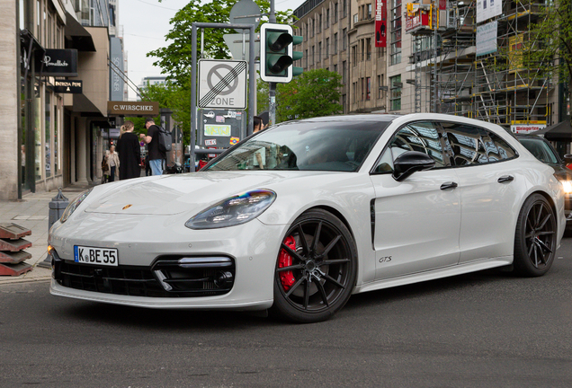 Porsche 971 Panamera GTS Sport Turismo