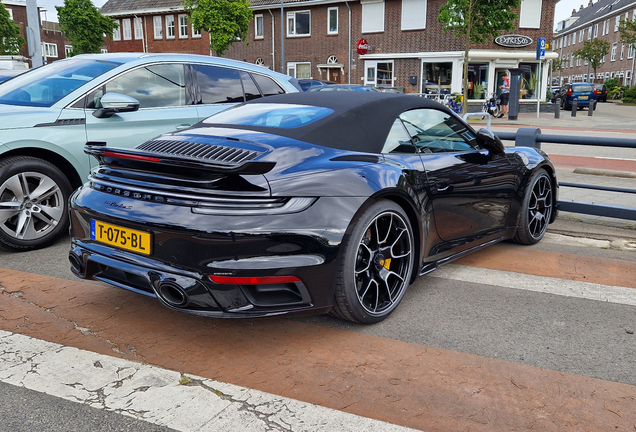 Porsche 992 Turbo S Cabriolet