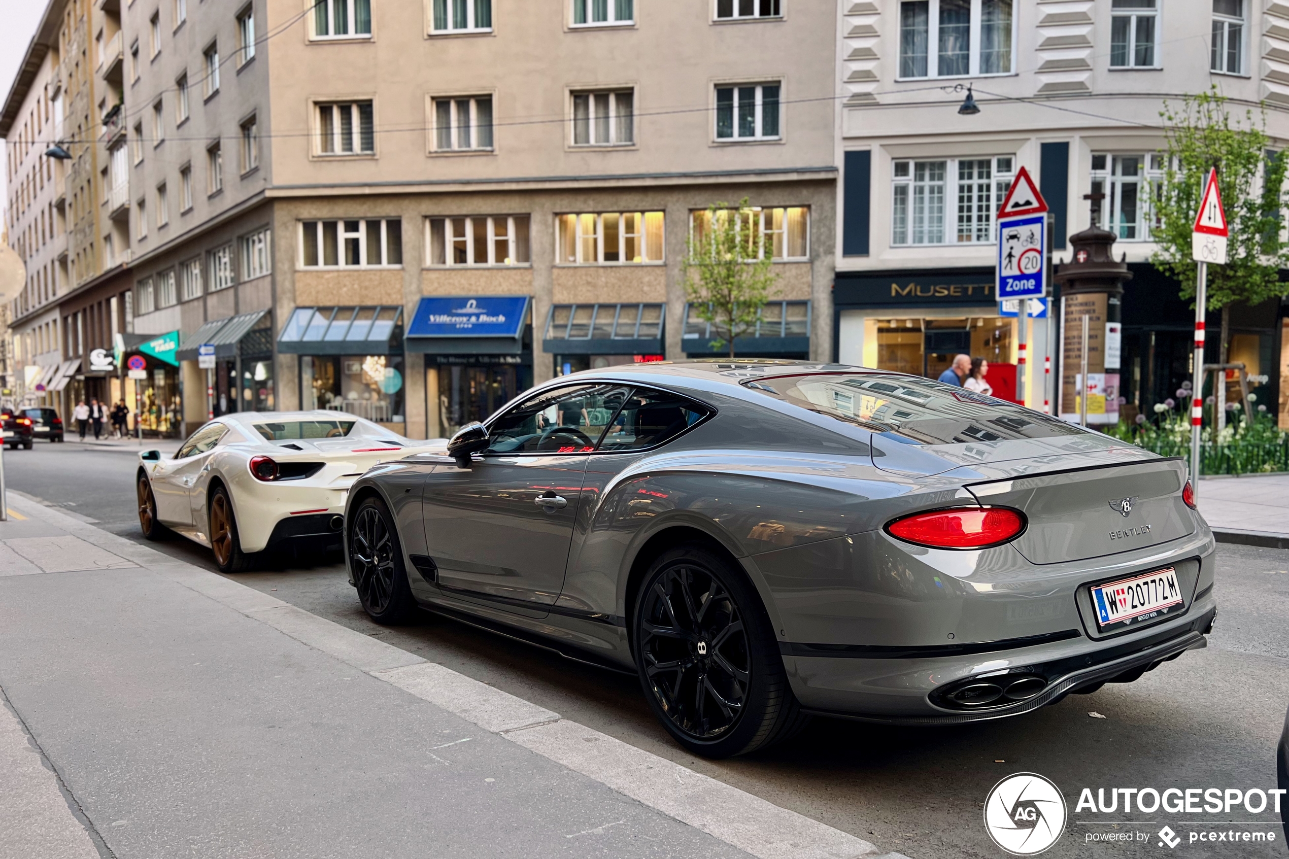 Bentley Continental GT V8 S 2023