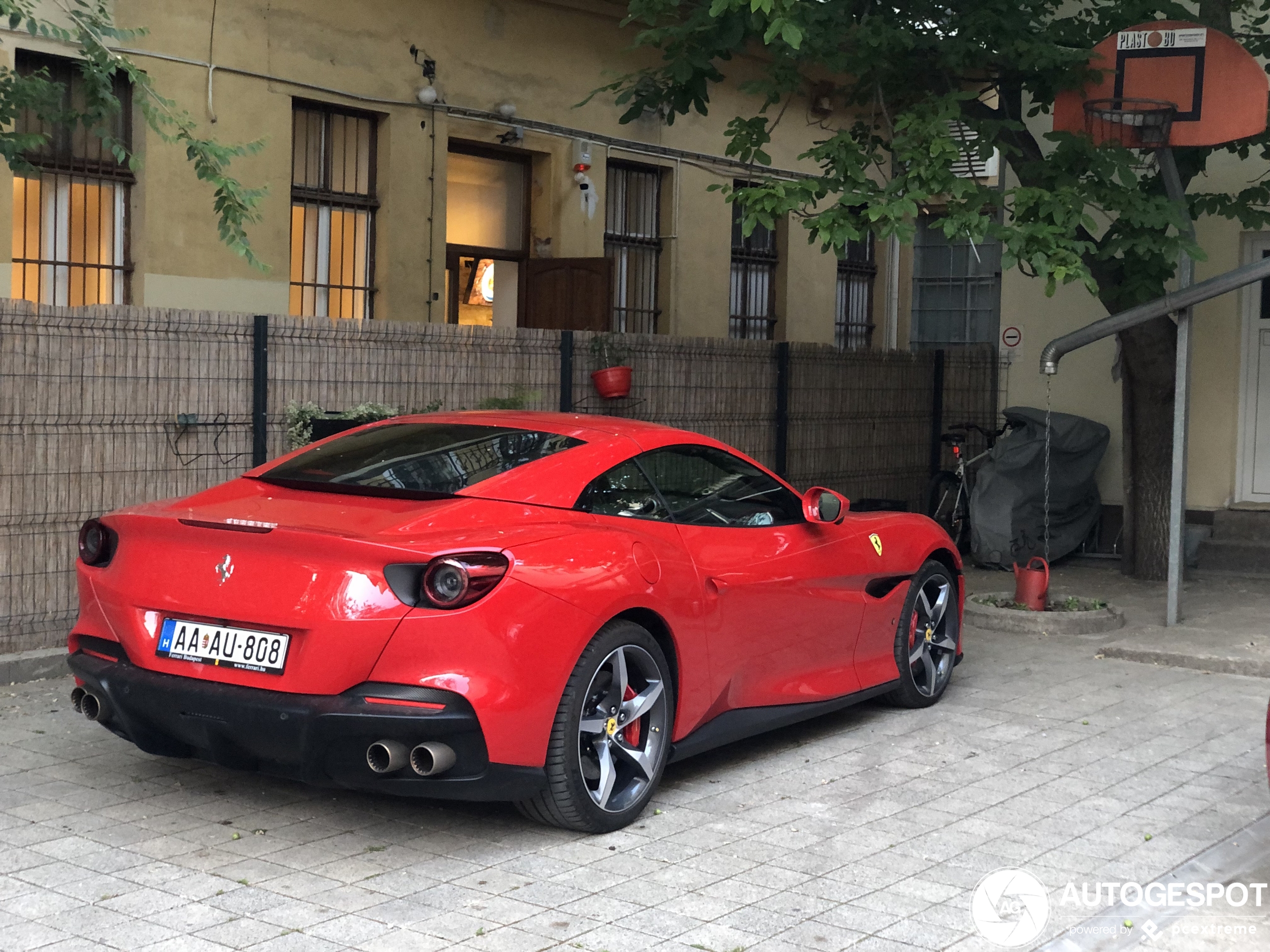 Ferrari Portofino M