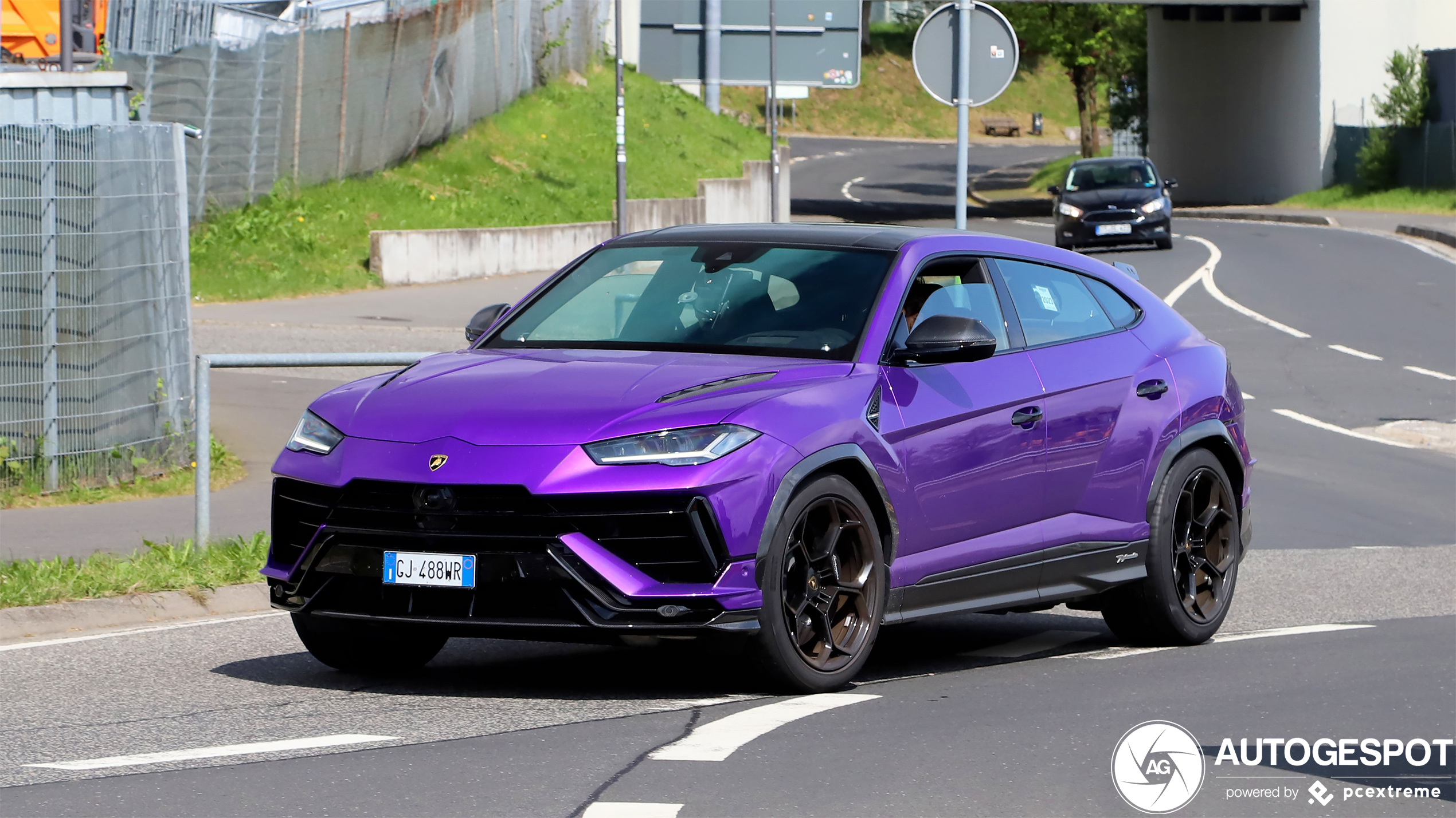 Lamborghini Urus Performante