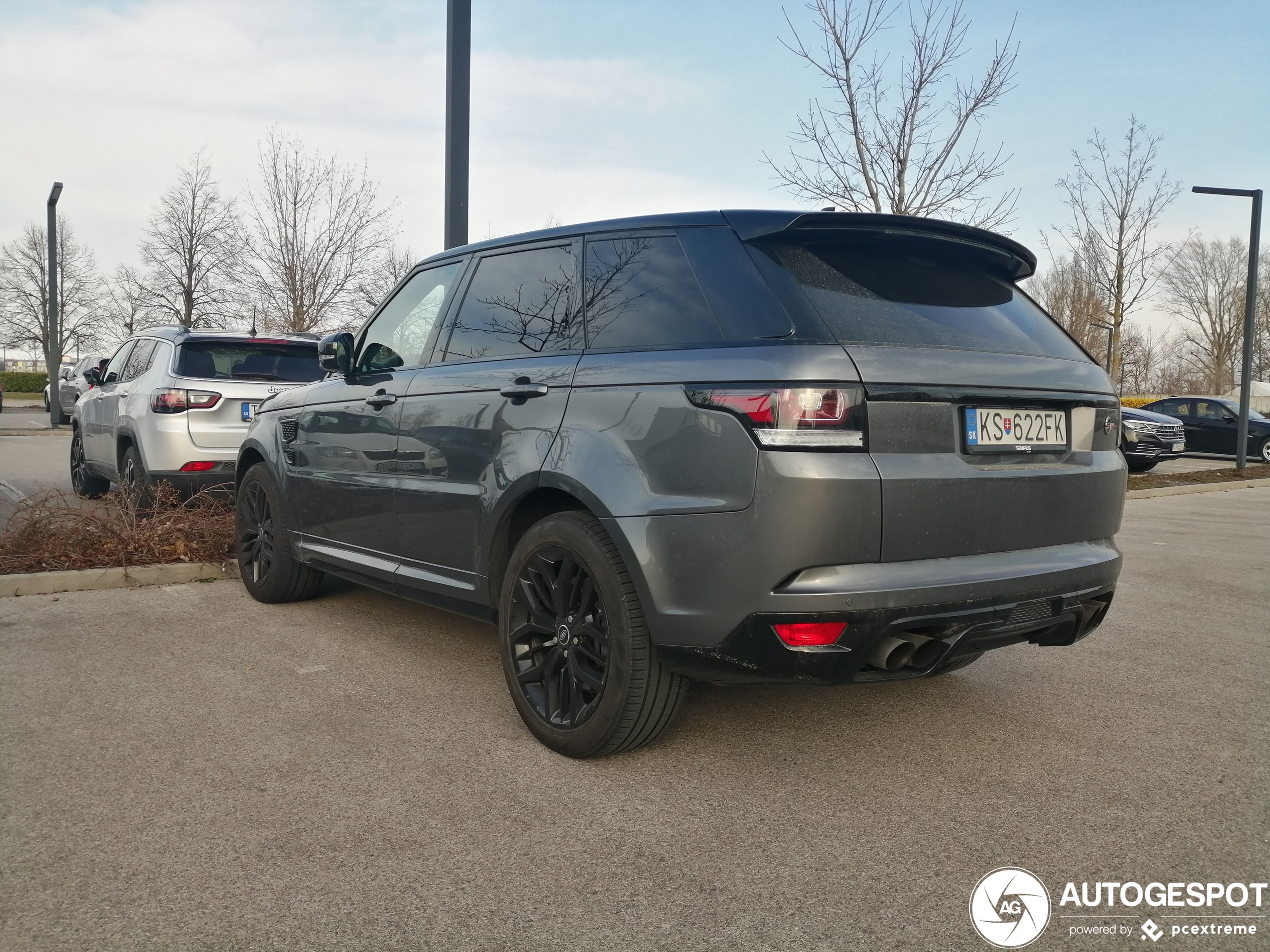 Land Rover Range Rover Sport SVR