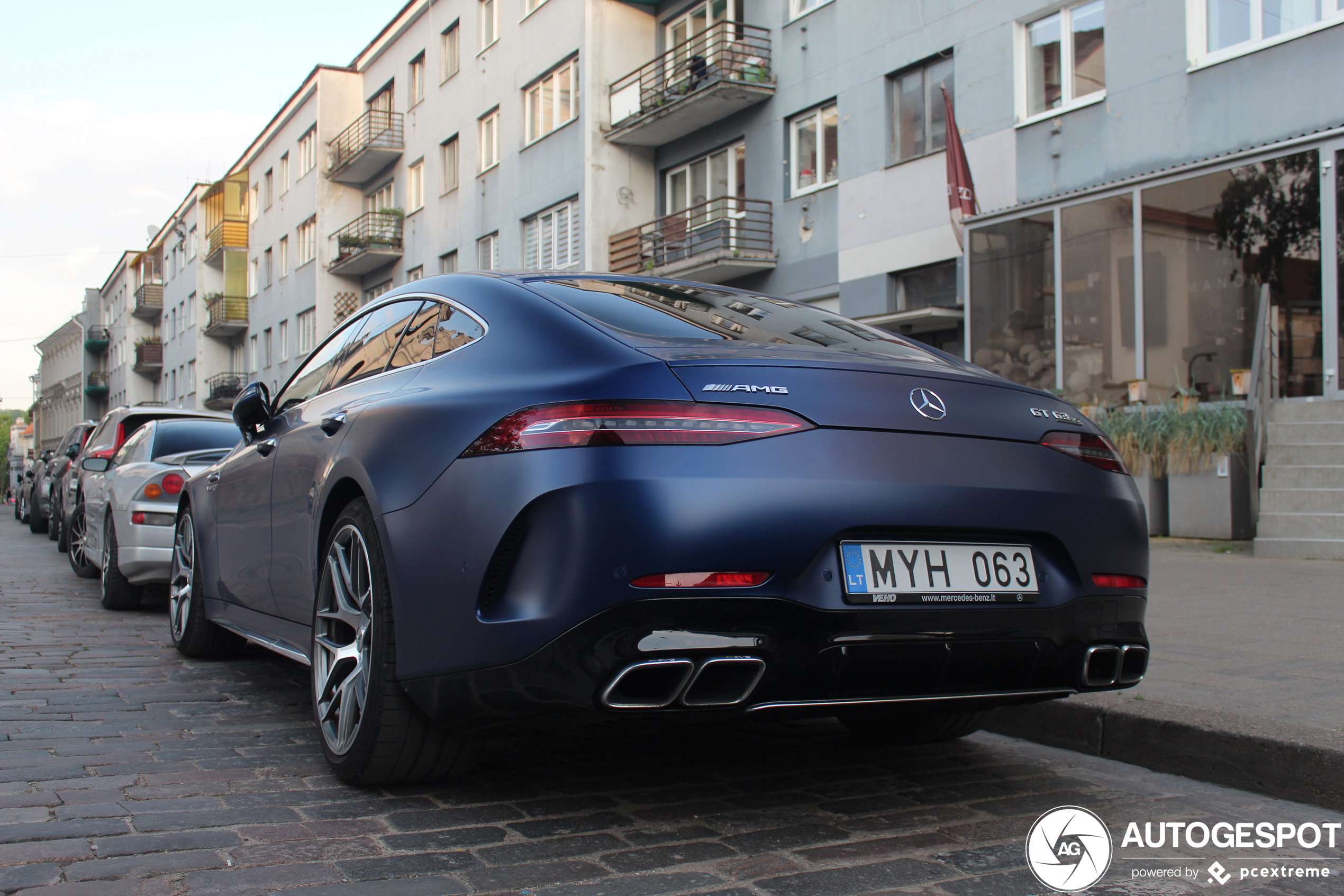 Mercedes-AMG GT 63 S X290