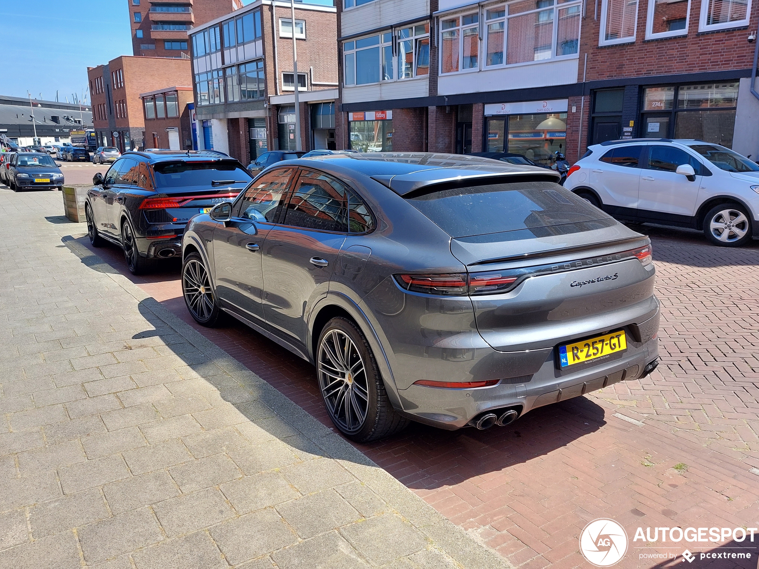 Porsche Cayenne Coupé Turbo S E-Hybrid