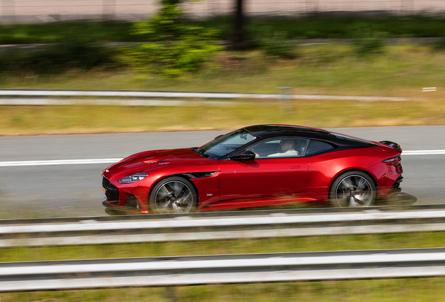 Aston Martin DBS Superleggera