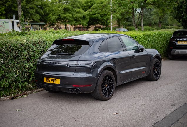 Porsche 95B Macan GTS MkII