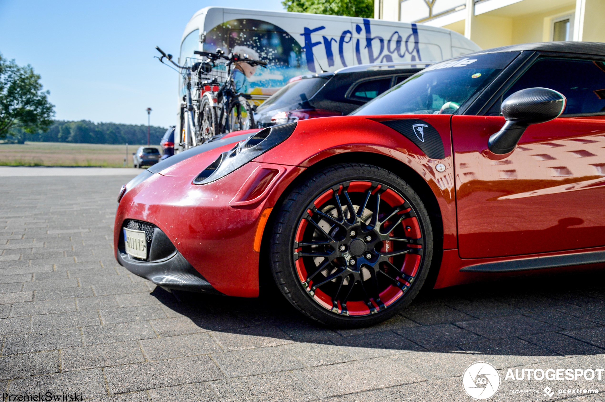 Alfa Romeo 4C Launch Edition