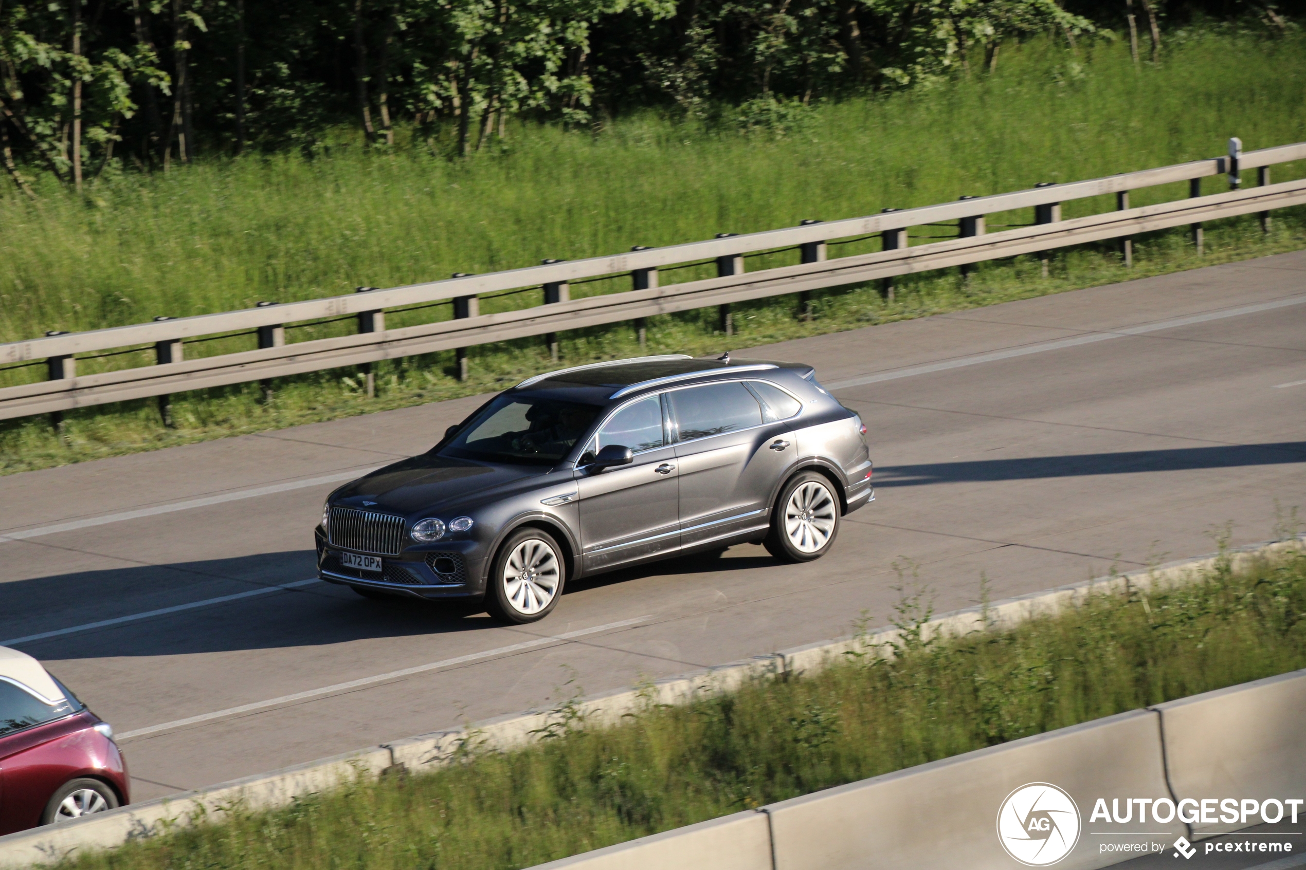 Bentley Bentayga Azure EWB First Edition