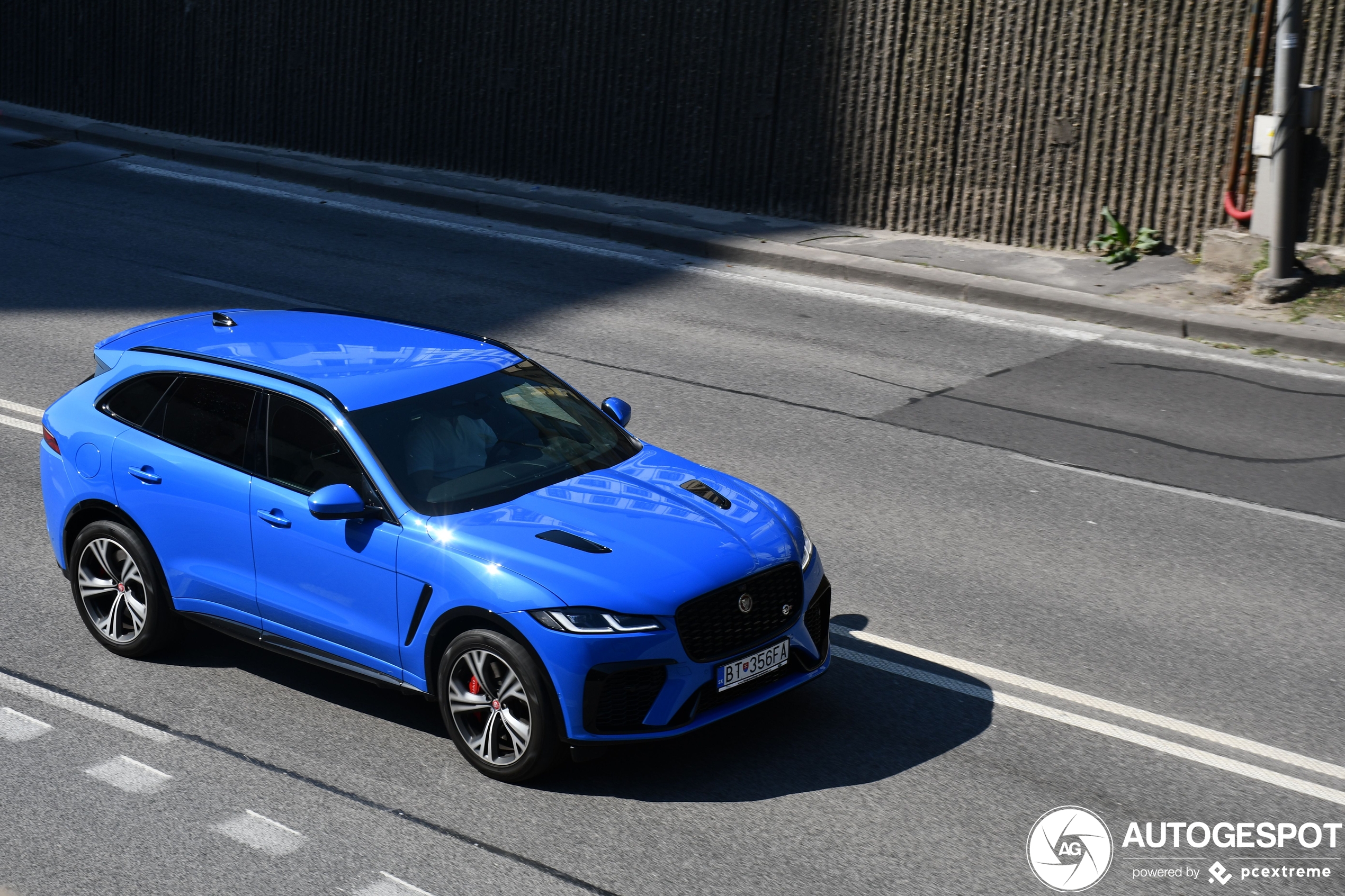 Jaguar F-PACE SVR 2021