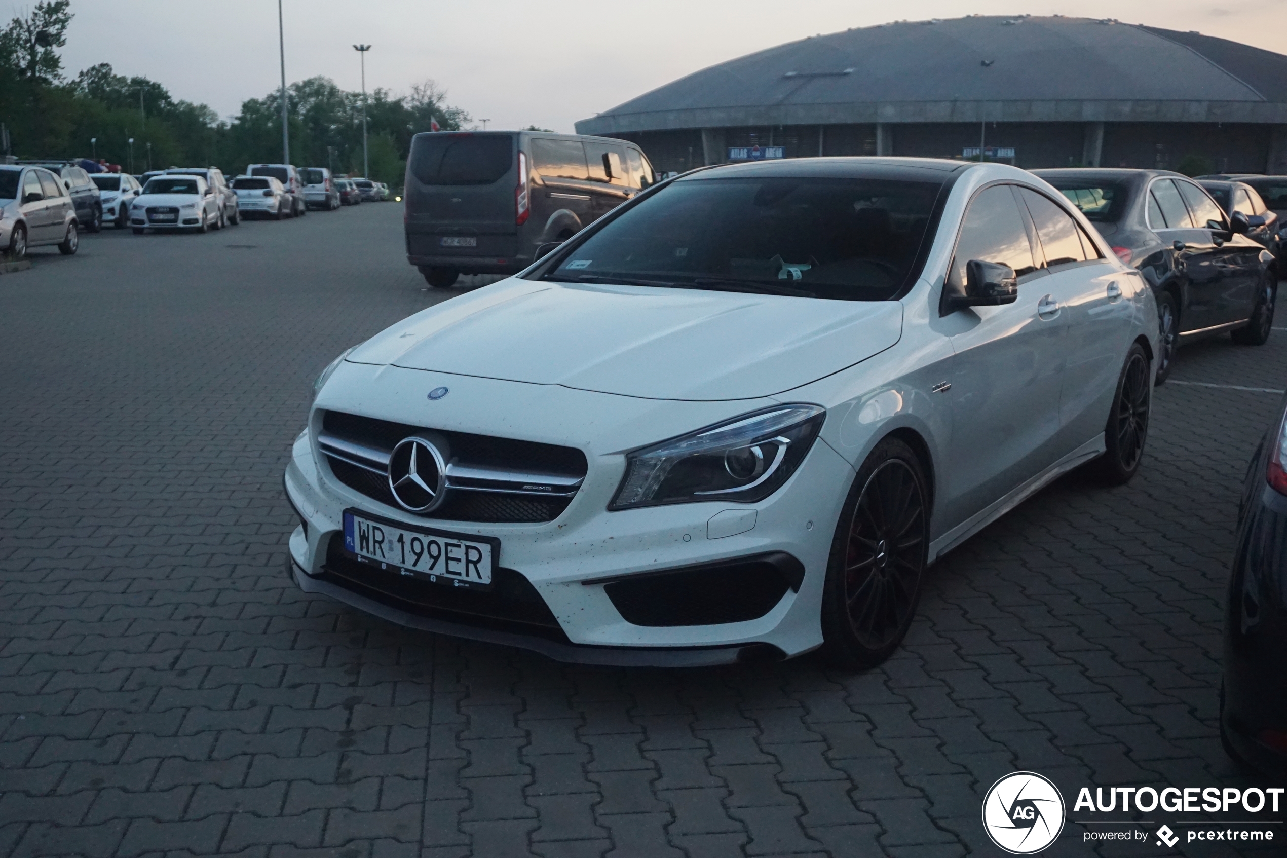 Mercedes-Benz CLA 45 AMG C117