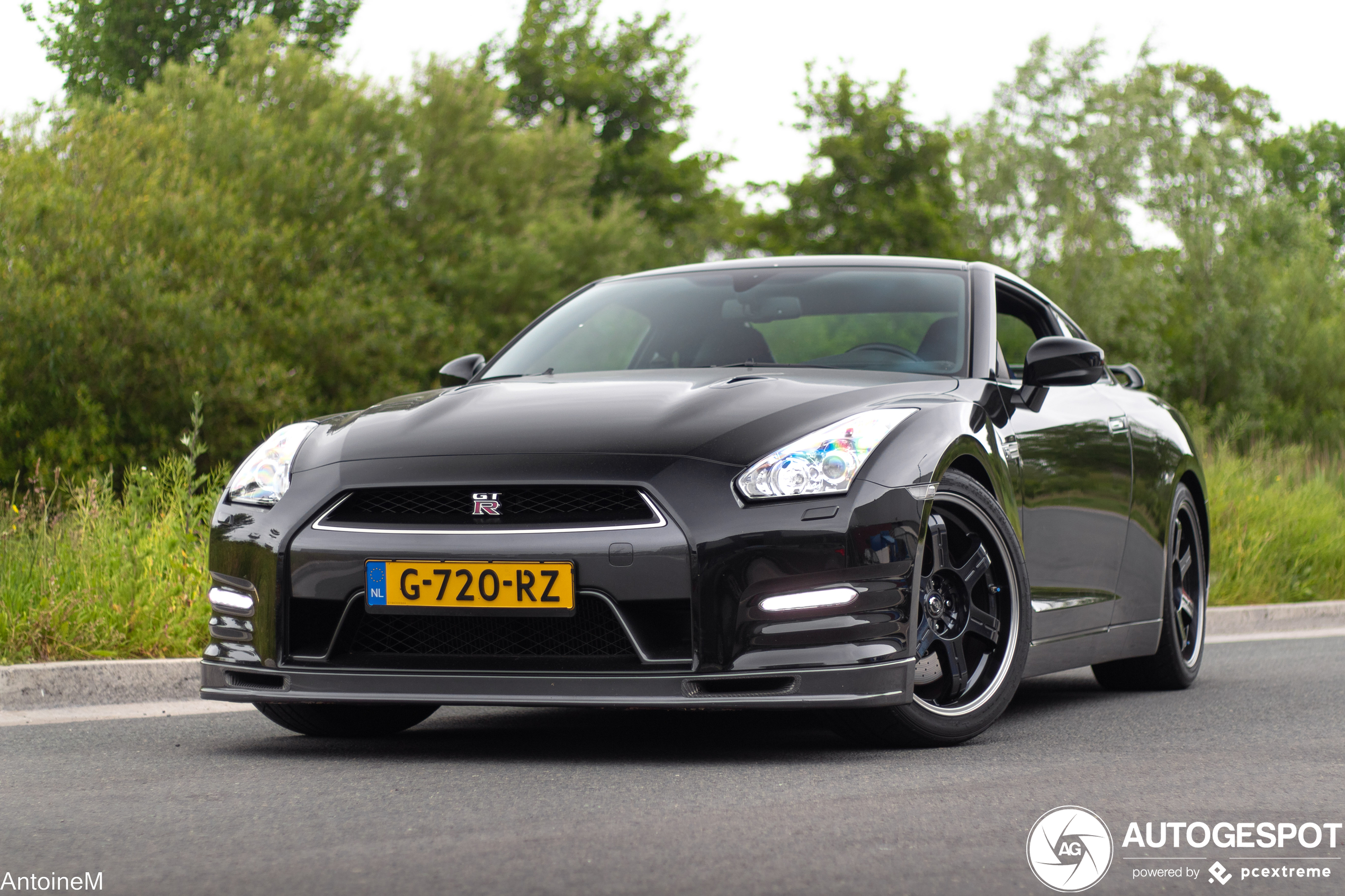 Nissan GT-R 2013