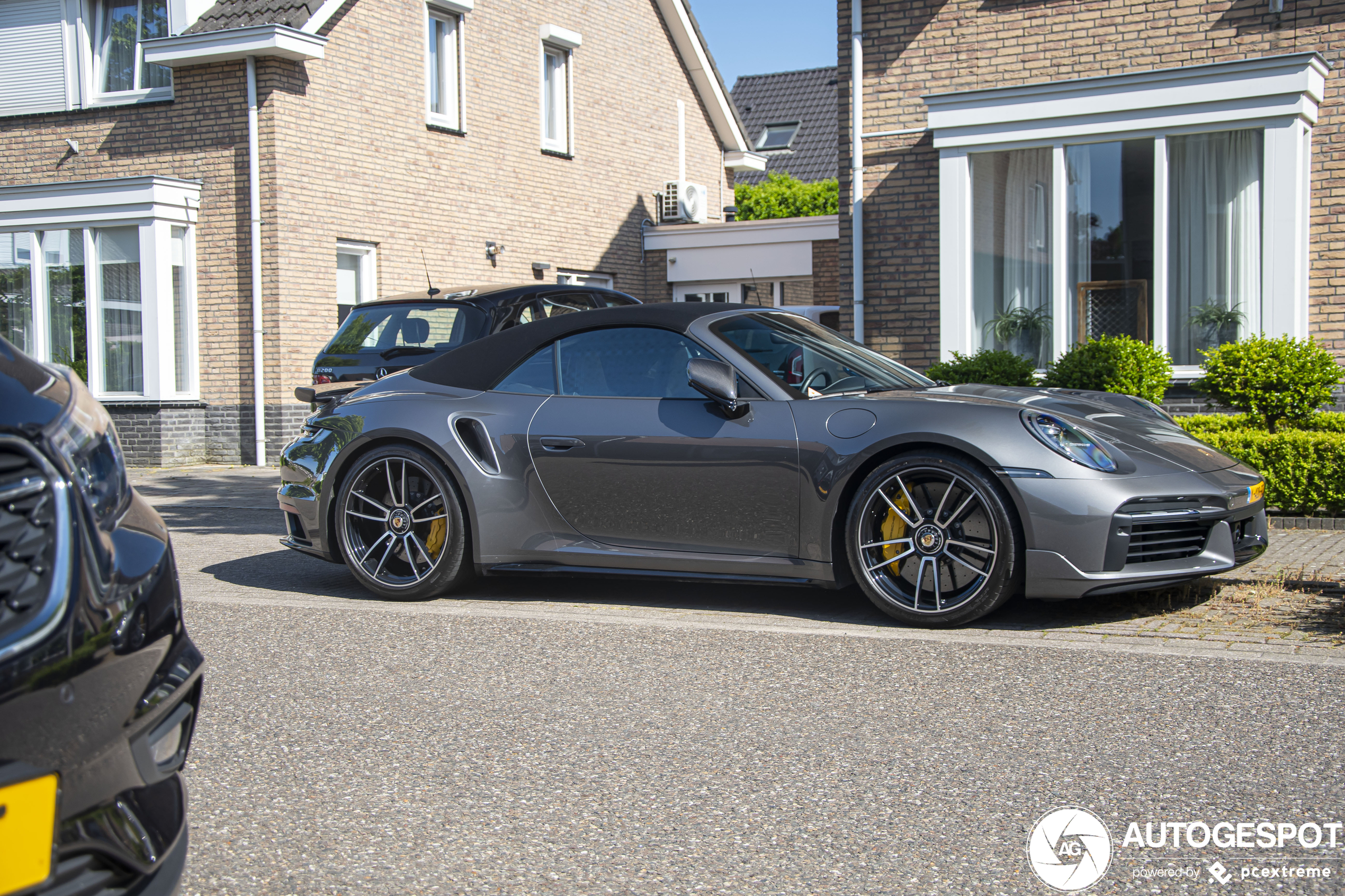 Porsche 992 Turbo S Cabriolet