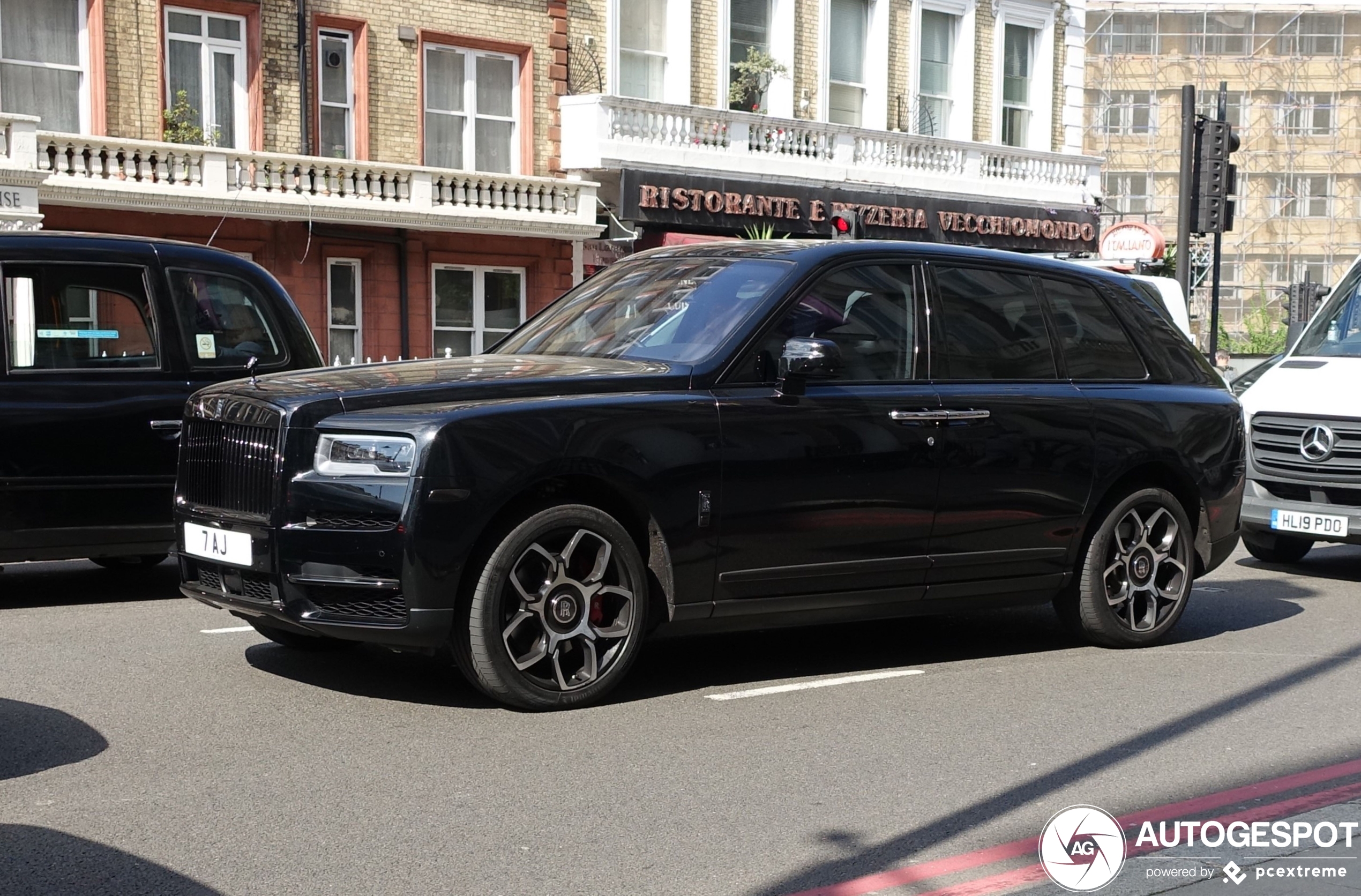 Rolls-Royce Cullinan Black Badge