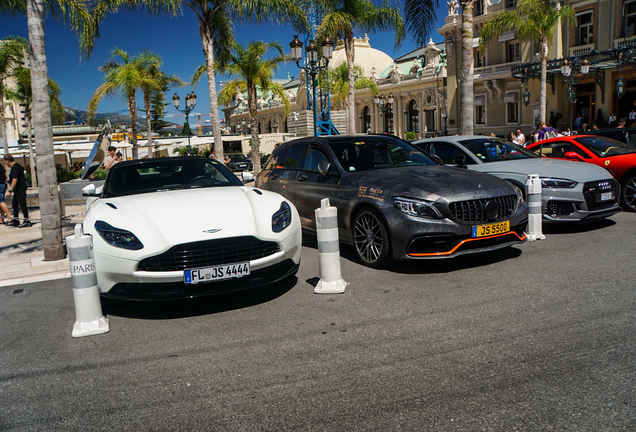 Aston Martin DB11 V8 Volante