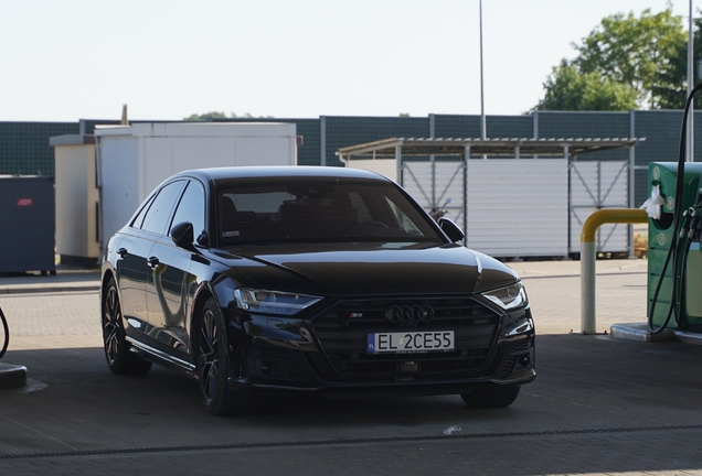 Audi S8 D5