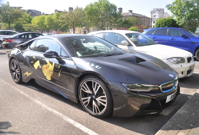 BMW i8