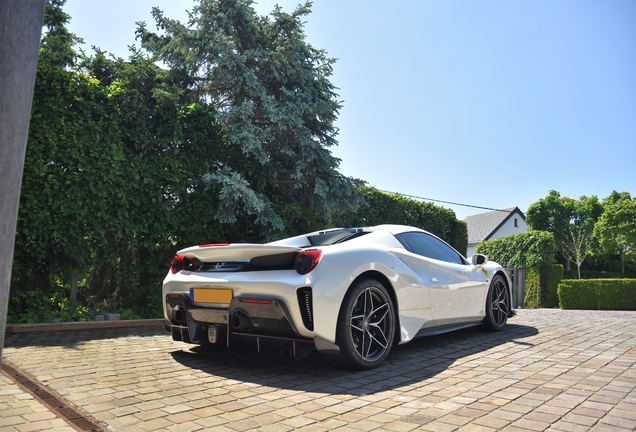 Ferrari 488 Pista Spider