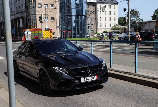 Mercedes-AMG E 63 S W213