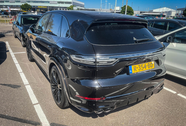 Porsche Cayenne Turbo S E-Hybrid