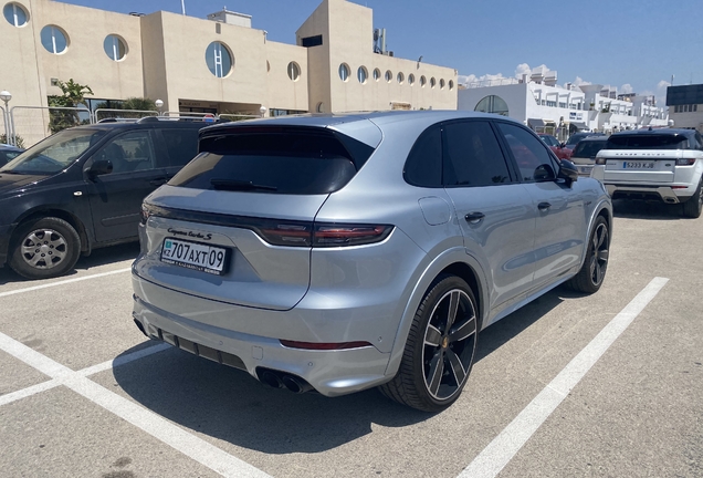 Porsche Cayenne Turbo S E-Hybrid