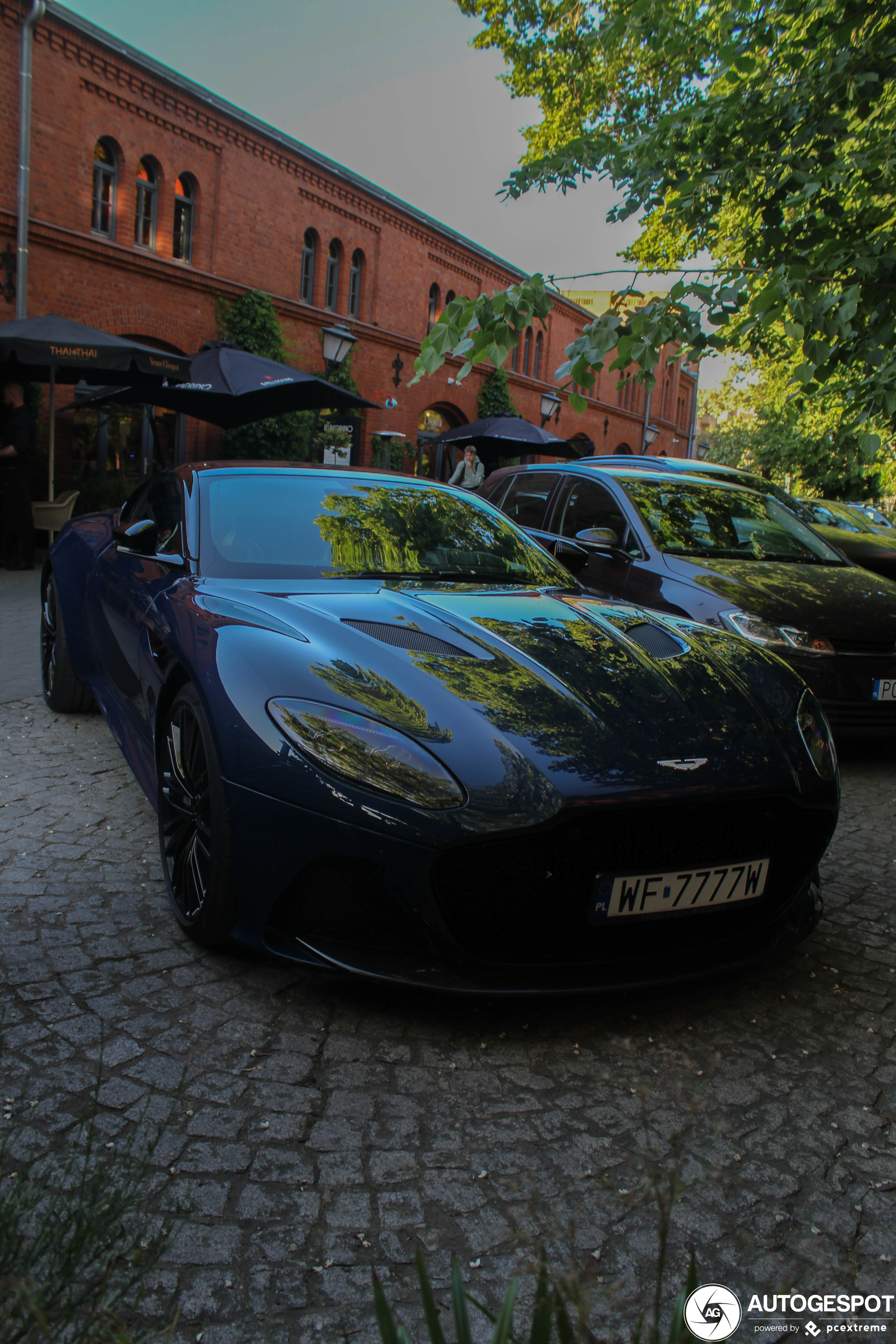 Aston Martin DBS Superleggera